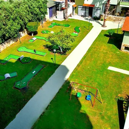 Park מלון אלאניה
